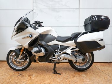 Detailaufnahme BMW R1250 RT Mietmotorrad von Hispania Tours