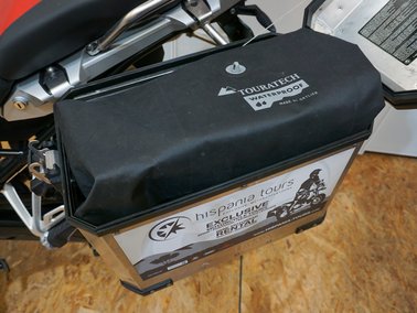 Detailaufnahme BMW R1250 GS ADV Mietmotorrad von Hispania Tours