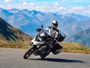  Motorcycle harrier at Tourmalet pass