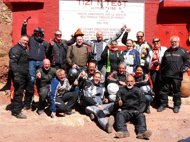 [Translate to English:] Tourbegleiter mit Motorradtour