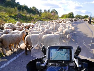 Motorradroute am Navi in Andalusien