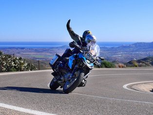 Montar en moto en Andalucía